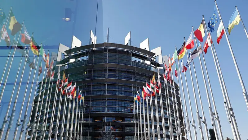 European Parliament blocks AI on lawmakers’ devices, citing security risks